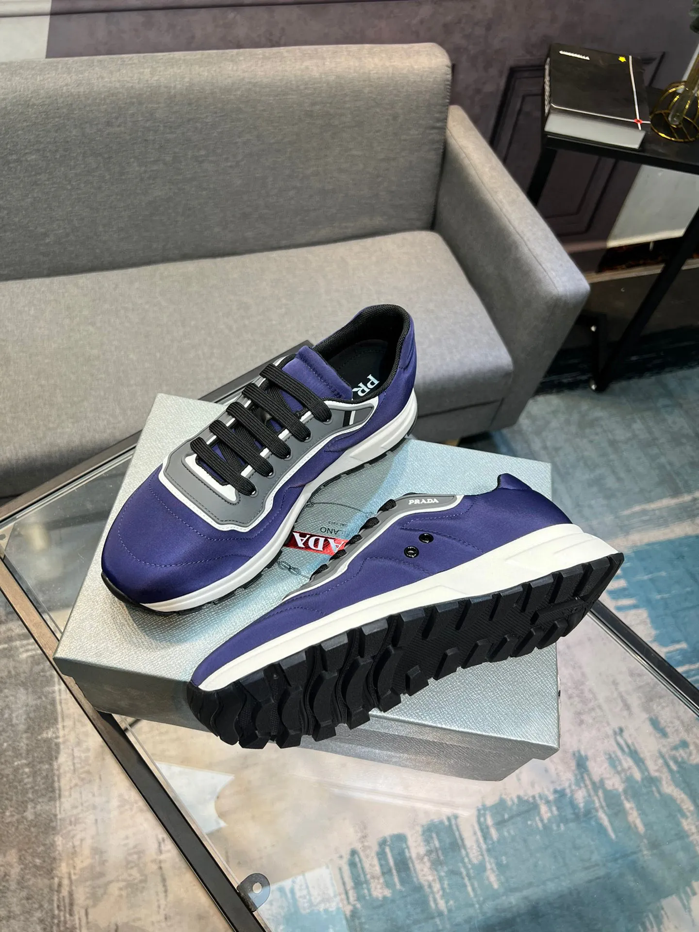 Men's shoes 💰540 PRADA "Prada" casual shoes Regular size: 38-44 (45 can be customized) Product material: Selected cowhide material, genuine leather lining, original outsole